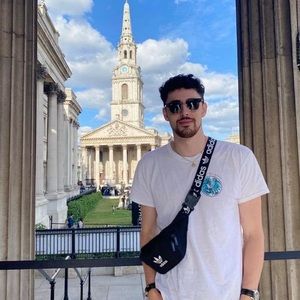 Meet your Posher, Michael